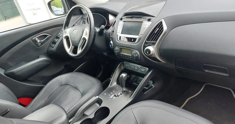 Hyundai ix35 cena 42999 przebieg: 195000, rok produkcji 2012 z Augustów małe 211